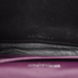 Pre Owned محفظة بسلسلة سان لوران جلد ماتيلاسيه بنفسجي مونوغرامي ظرفية