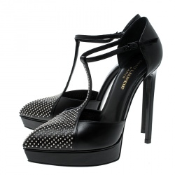 Pre Owned صندل سان لوران باريس جلد أسود مرصع سير حرف T مرصع مقدمة مدببة مقاس 38