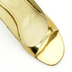 Pre Owned Saint Laurent Paris Gold Metallic Leather Ankle Strap Sandals Size 40
