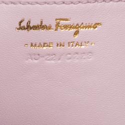 مملوكة مسبقًا Salvatore Ferragamo Pink Quilted Leather Macaron Clutch