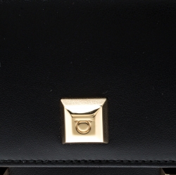 مملوكة مسبقًا Salvatore Ferragamo Black Studded Leather Continental Wallet