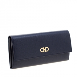 Pre Owned Salvatore Ferragamo Blue Leather Double Gancio Continental Wallet