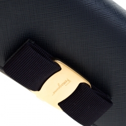 مملوكة مسبقًا Salvatore Ferragamo Blue Leather Miss Vara Wallet