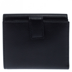 مملوكة مسبقًا Salvatore Ferragamo Black Leather Gancini Bifold Wallet