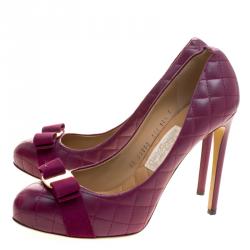 مملوكة مسبقًا Salvatore Ferragamo Burgundy Quilted Leather Pimpa Vara Bow Pumps Size 41