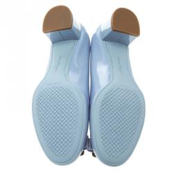 مملوكة مسبقًا Salvatore Ferragamo Blue Patent Leather Ninna Bow Pumps  Size 40.5