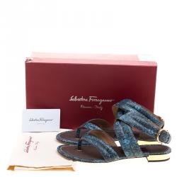 مملوكة مسبقًا Salvatore Ferragamo Blue Lizard Embossed Leather Magritta Cross Strap Flat Thong Sandals Size 39