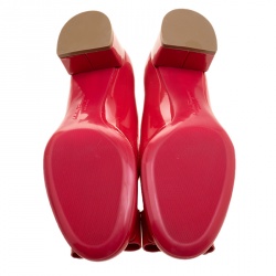 Pre Owned حذاء كعب عالي سالفاتوري فيراغاو فيونكة كعب عريض اليندا جلد لامع أحمر مقاس 40