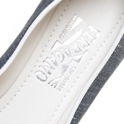 Pre Owned حذاء فلات باليه سالفاتوري فيراغامو أودري دنيم زرقاء مقاس 36