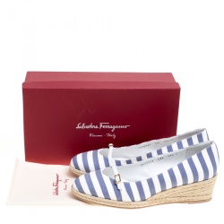 مملوكة مسبقًا حذاء إسبادريل سالفاتوري فيراغامو أودري كانفاس مخطط ثنائي اللون كعب روكي مقاس 41