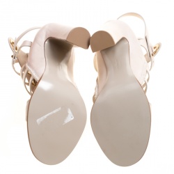 مملوكة مسبقًا Salvatore Ferragamo Beige Leather Shyla Gladiator Sandals Size 40