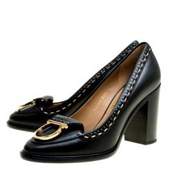 مملوكة مسبقًا ذاء كعب عالي سالفاتوري فيراغامو لوفر كعب عريض تفاصيل غانسيو فيل جلد أسود مقاس 3