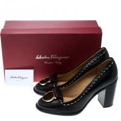 مملوكة مسبقًا ذاء كعب عالي سالفاتوري فيراغامو لوفر كعب عريض تفاصيل غانسيو فيل جلد أسود مقاس 3