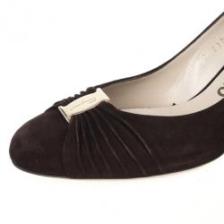 Pre Owned Salvatore Ferragamo Brown Suede Cady Pumps Size 38.5