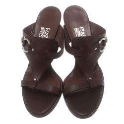 Pre Owned Salvatore Ferragamo Brown Leather Gancini Bit Slides Size 40