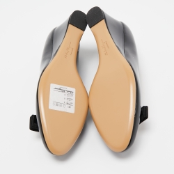 Pre Owned Salvatore Ferragamo Black Patent Leather Vara Bow Wedge Pumps Size 40
