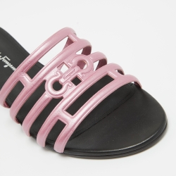 Pre Owned Salvatore Ferragamo Pink/Black Leather Finn Slide Sandals Size 39.5
