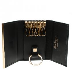 Pre Owned Salvatore Ferragamo Black Patent Leather Gancini 6 Key Holder