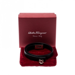 مملوكة مسبقًا Salvatore Ferragamo Gancini Lock Black Leather Gold Tone Wrap Bracelet