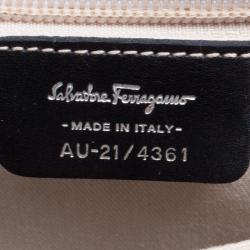 Pre Owned حقيبة سالفاتوري فيراغامو جلد أسود منقوش بيد علوية
