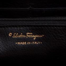 Pre Owned حقيبة كلتش سالفاتوري فيراغامو جلد أسود بإطار