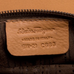 Pre Owned حقيبة كتف سالفاتوري فيراغام جلد بني سوفت