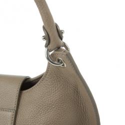 مملوكة مسبقًا Salvatore Ferragamo Taupe Leather Fanisa Hobo