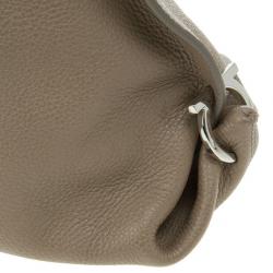 مملوكة مسبقًا Salvatore Ferragamo Taupe Leather Fanisa Hobo