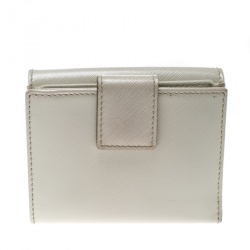 Pre Owned محفظة سالفاتوري فيراغامو كومباكت غانسيو جلد كريمية