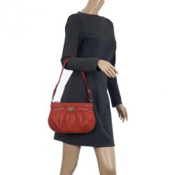 مملوكة مسبقًا Salvatore Ferragamo Red Leather Small Shoulder Bag