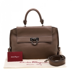 Pre Owned Salvatore Ferragamo Beige Leather Medium Sofia Satchel