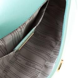 مملوكة مسبقًا حقيبة سالفاتوري فيراغامو قلاب غانسيني جلد خضراء فاتحة