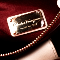 مملوكة مسبقًا Salvatore Ferragamo Beige Leather Medium Tote 