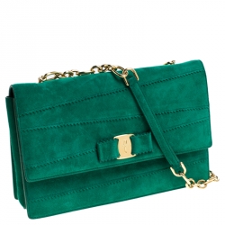 Pre Owned Salvatore Ferragamo Green Vara Zig Zag Suede Medium Ginny Flap Bag