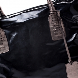 مملوكة مسبقًا Salvatore Ferragamo Black Patent Leather Shopper Tote