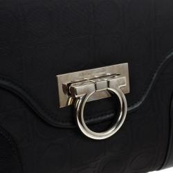 مملوكة مسبقًا Salvatore Ferragamo Black Logo Flap Satchel