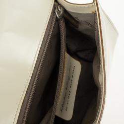 مملوكة مسبقًا Salvatore Ferragamo Flap Buckle Shoulder Bag
