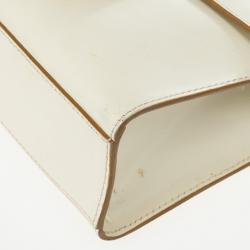 مملوكة مسبقًا Salvatore Ferragamo Flap Buckle Shoulder Bag