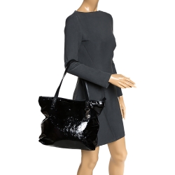 مملوكة مسبقًا Salvatore Ferragamo Black Patent Leather Shopper Tote