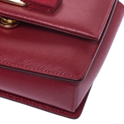 Pre Owned Salvatore Ferragamo Red Leather Bow Flap Chain Shoulder Bag