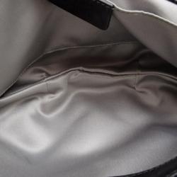 مملوكة مسبقًا Salvatore Ferragamo Black Satin Clutch