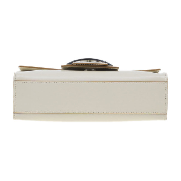 Pre Owned Salvatore Ferragamo White Flap Buckle Shoulder Bag