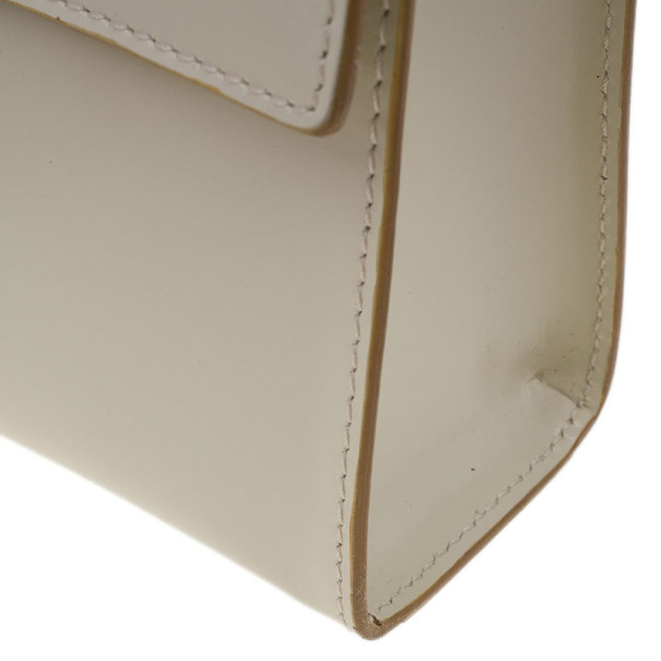 Pre Owned Salvatore Ferragamo White Flap Buckle Shoulder Bag