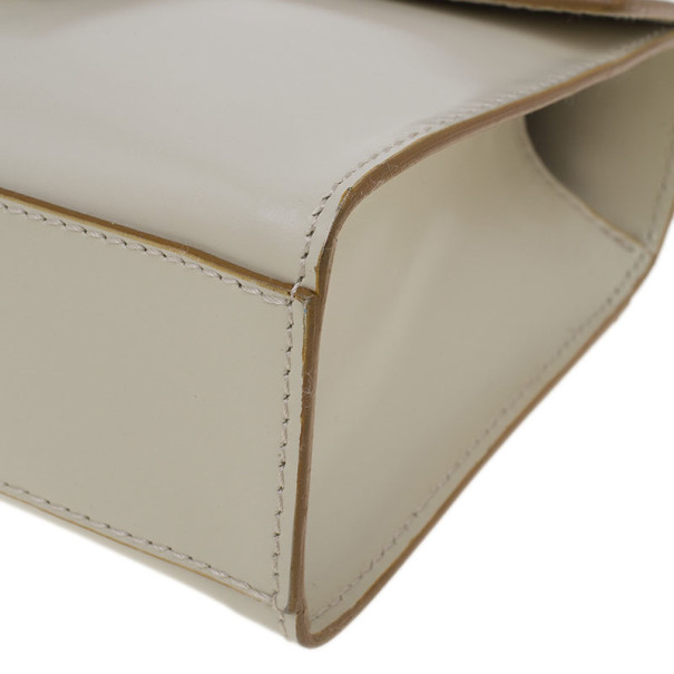 Pre Owned Salvatore Ferragamo White Flap Buckle Shoulder Bag