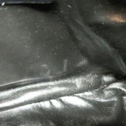 Pre Owned Salvatore Ferragamo Black Vara Leather Crossbody