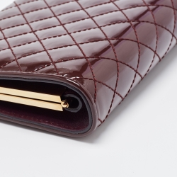 Pre Owned Salvatore Ferragamo Burgundy Quilted Patent Leather Chain Clutch