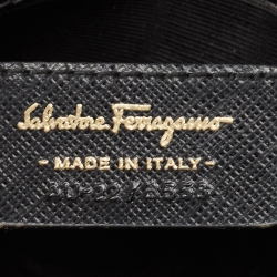 Pre Owned Salvatore Ferragamo Black Leather Vara Bow Chain Clutch