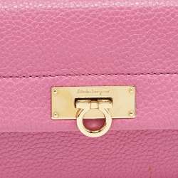 Pre Owned Salvatore Ferragamo Pink Leather Gancio Flap Chain Clutch