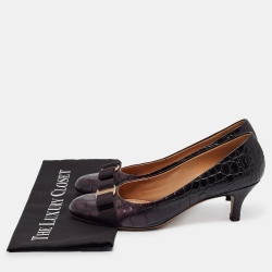 Pre Owned Salvatore Ferragamo Purple Crocodile Vara Bow Pumps Size 40.5