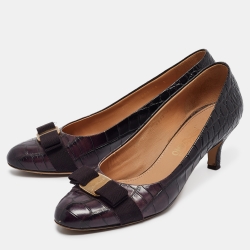 Pre Owned Salvatore Ferragamo Purple Crocodile Vara Bow Pumps Size 40.5